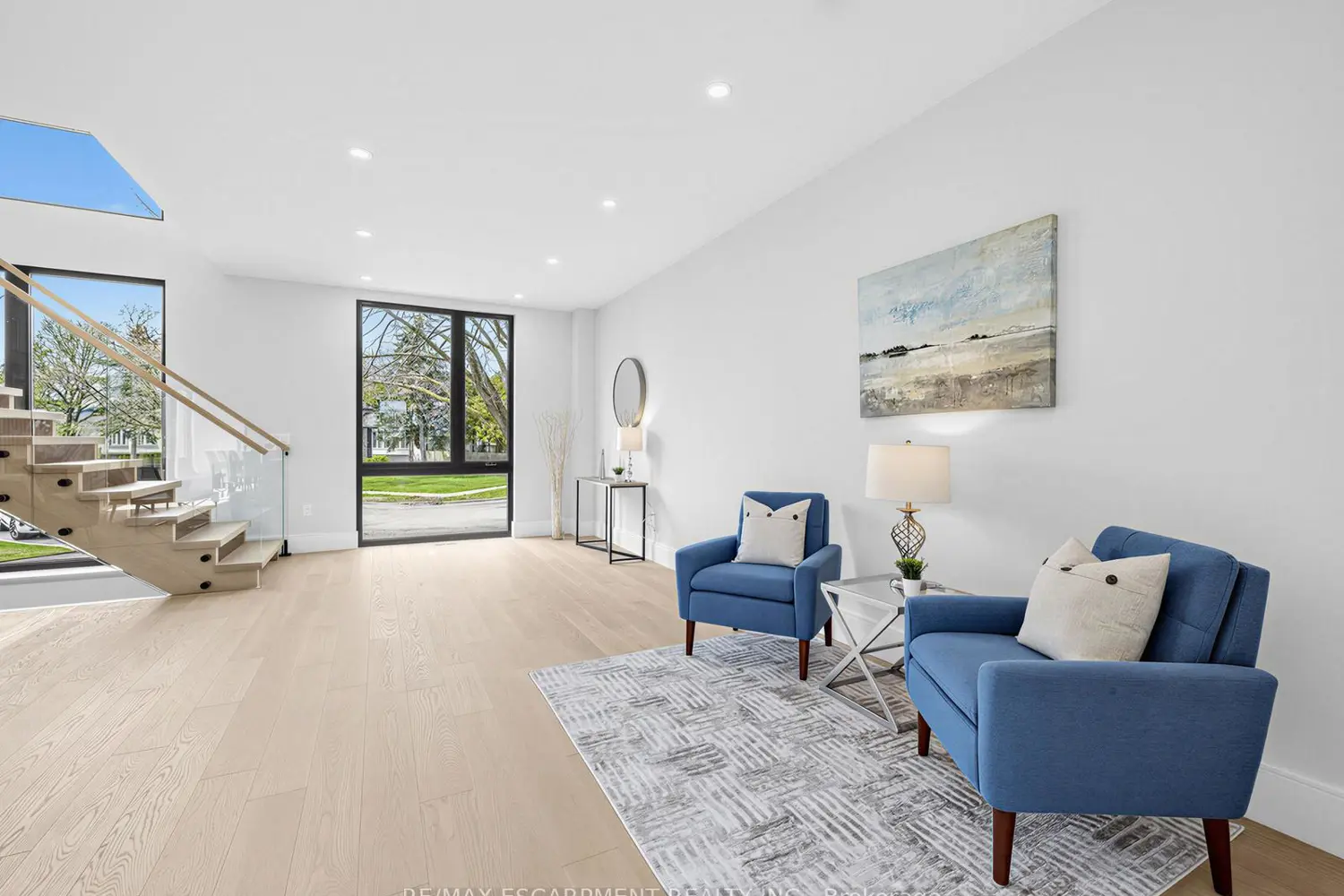 2488 Bridge Road photo 4