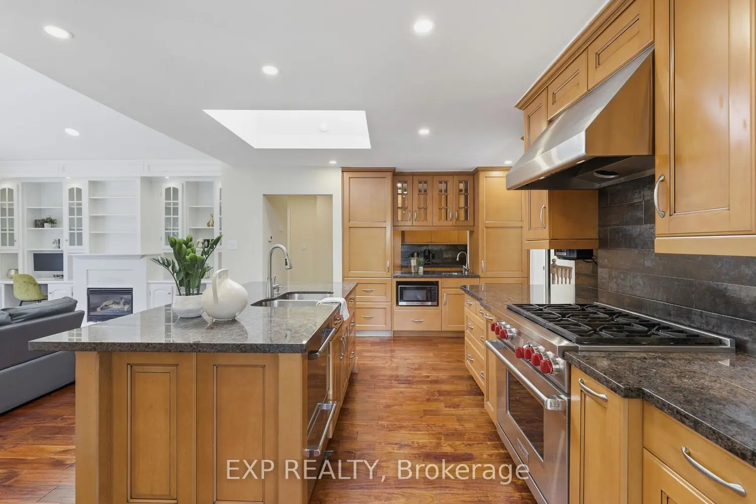 2076 Autumn Breeze Drive photo 5