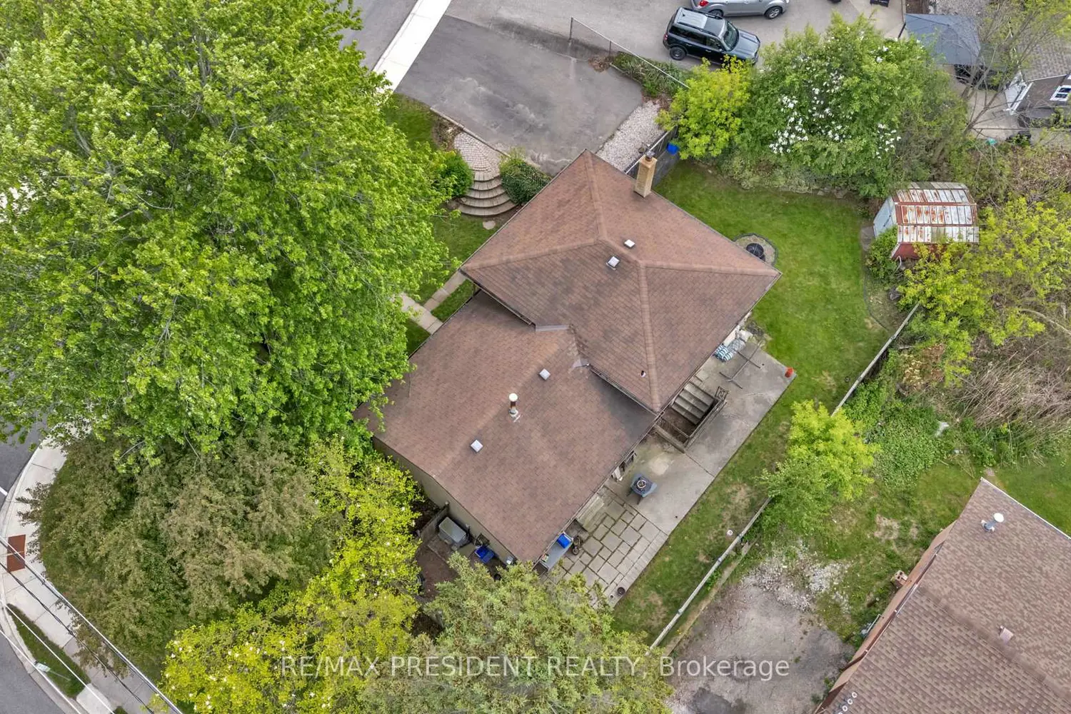 265 Catharine Street photo 2