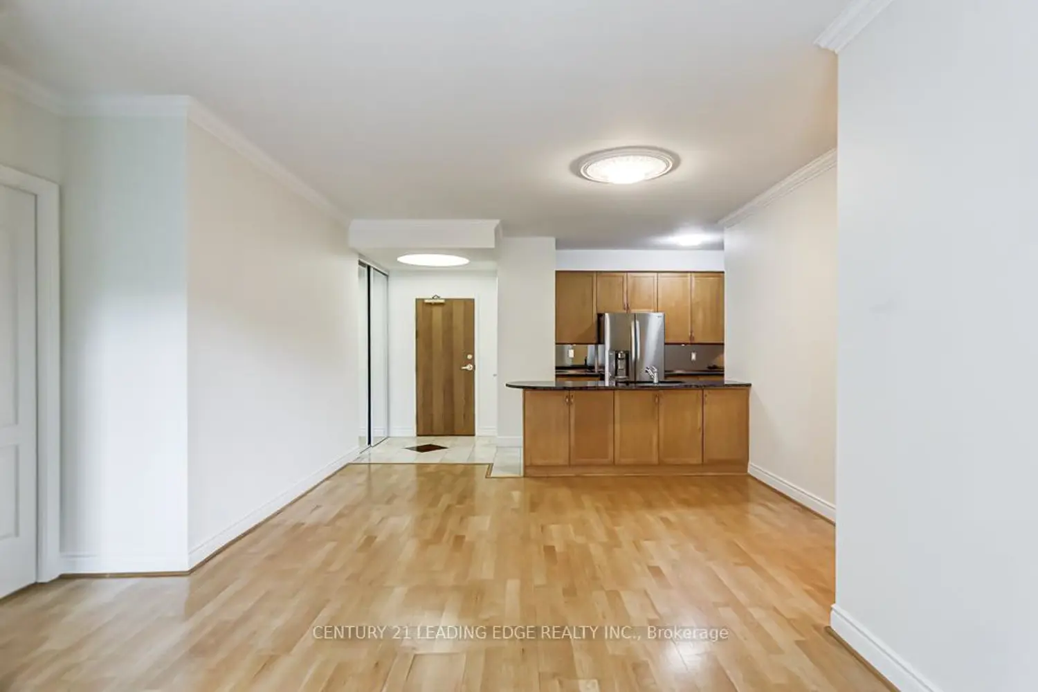 11 William Carson Crescent 308 photo 5