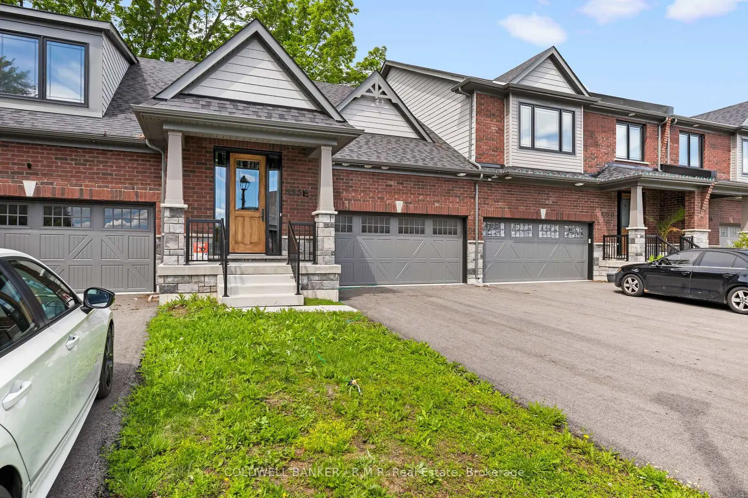 435 Orchard Avenue E photo 2
