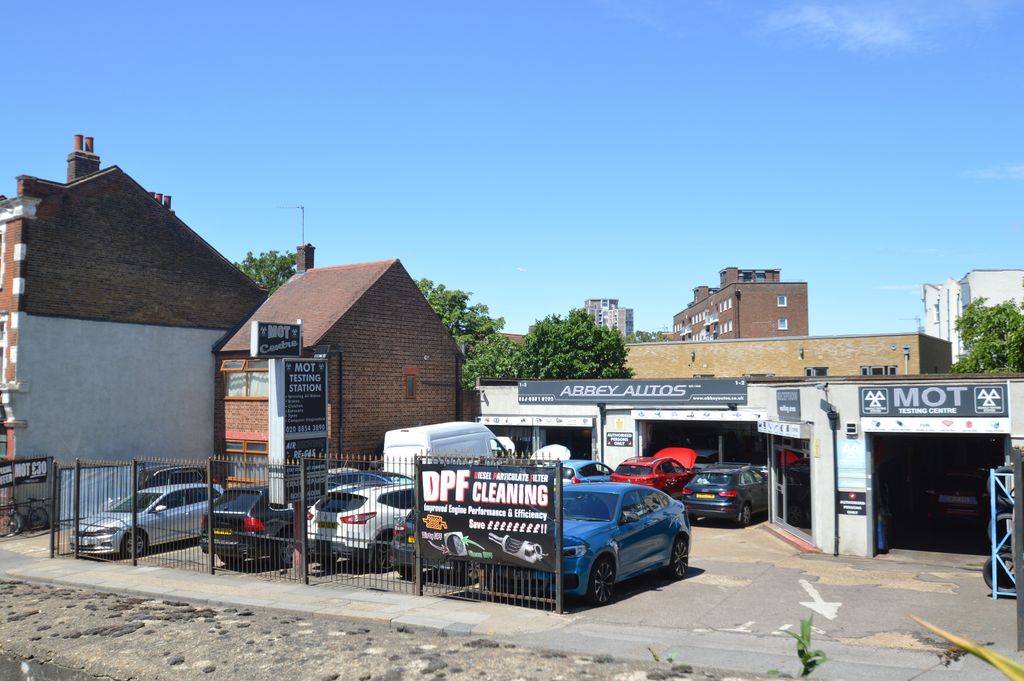 Land for saleHillreach, London SE18