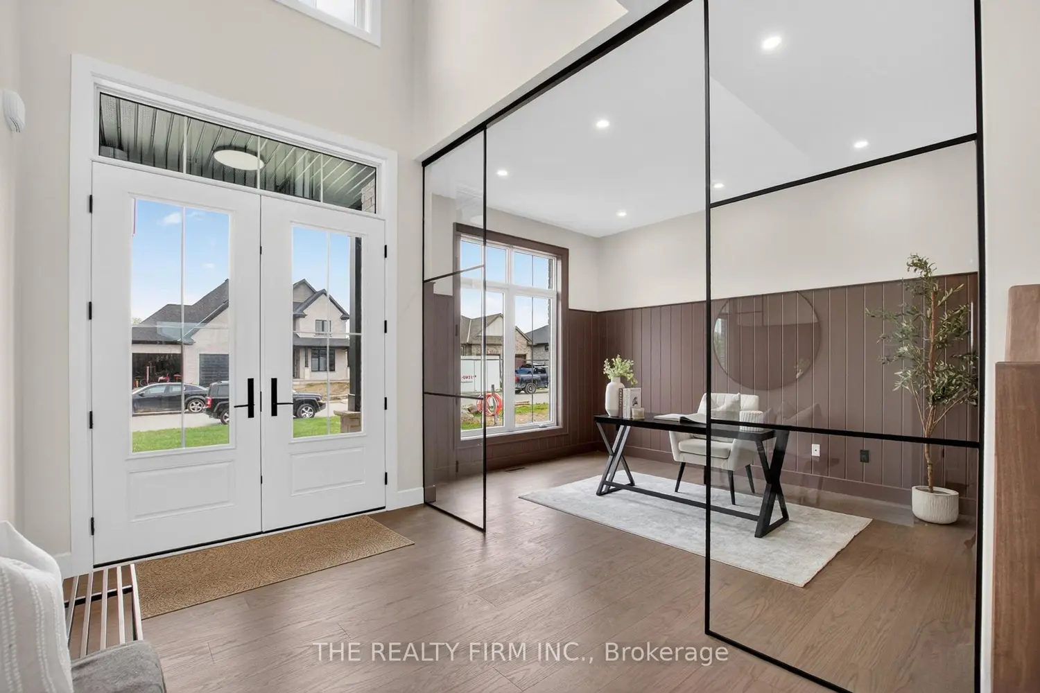 258 Harvest Lane photo 2