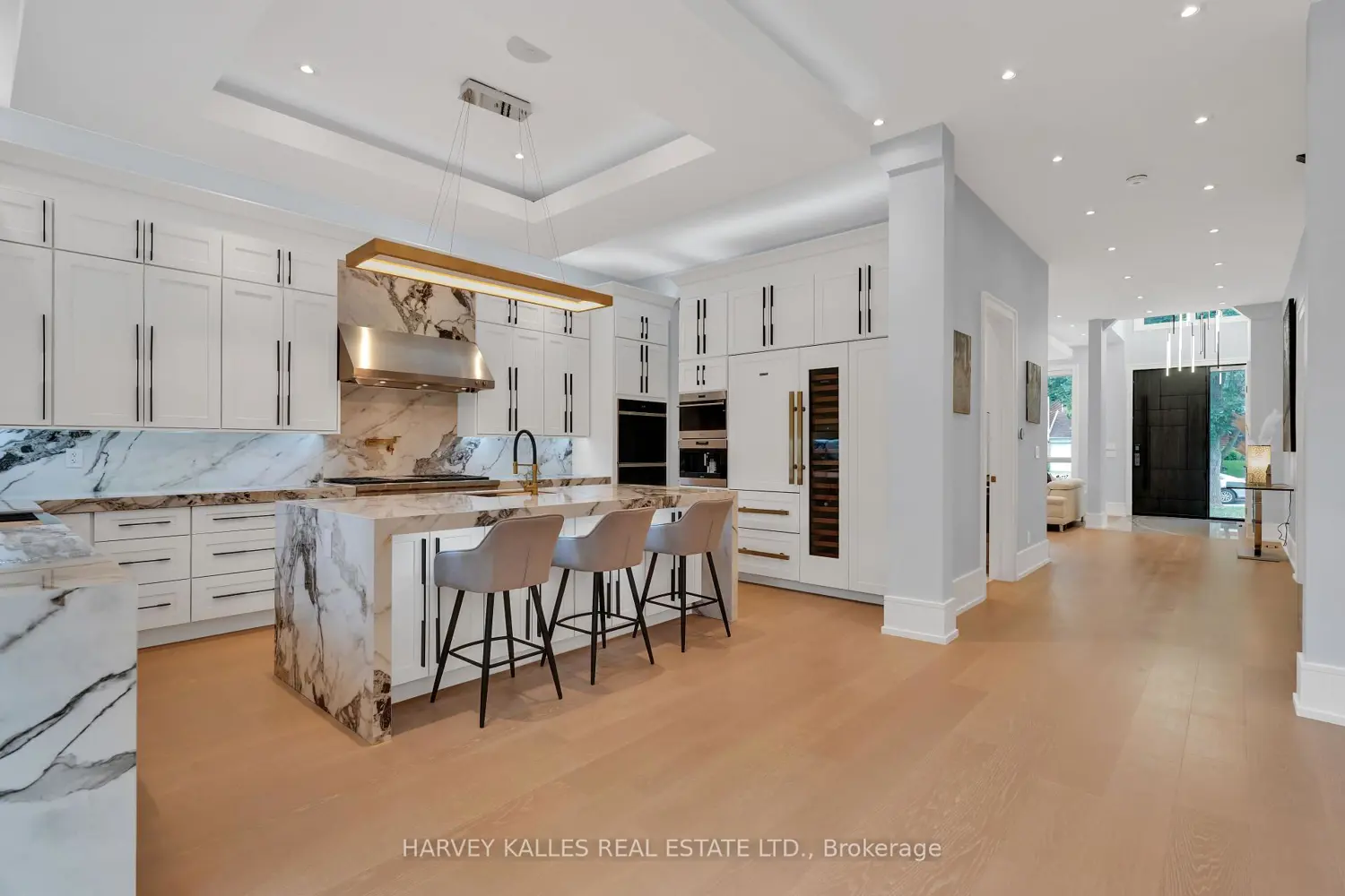 615 Briar Hill Avenue photo 4
