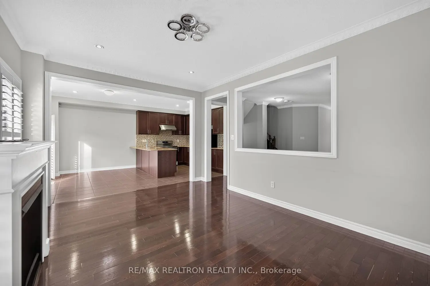 42 Cale Avenue photo 4
