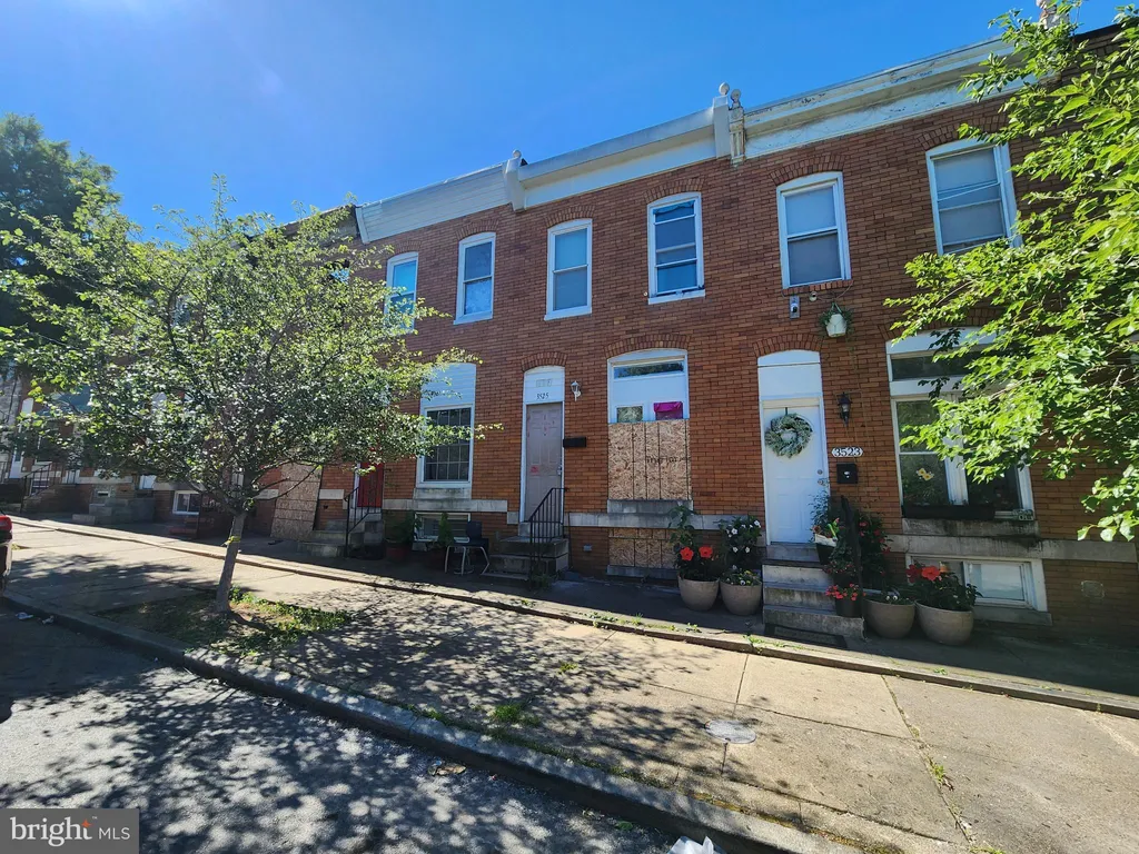 3525 E Fairmount Avenue, Baltimore, MD 21224 photo 4