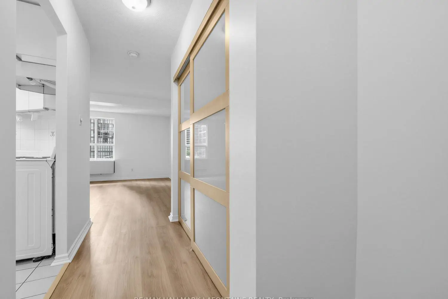 88 Charles Street 504 photo 5
