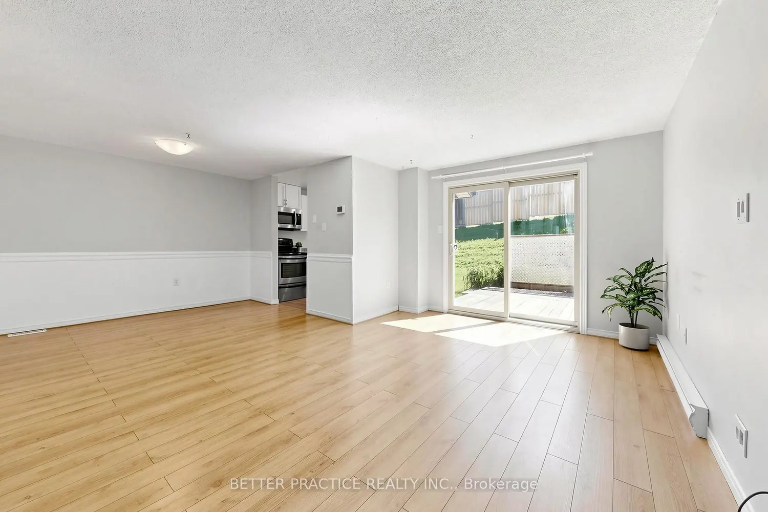 19 Sawmill Road photo 3