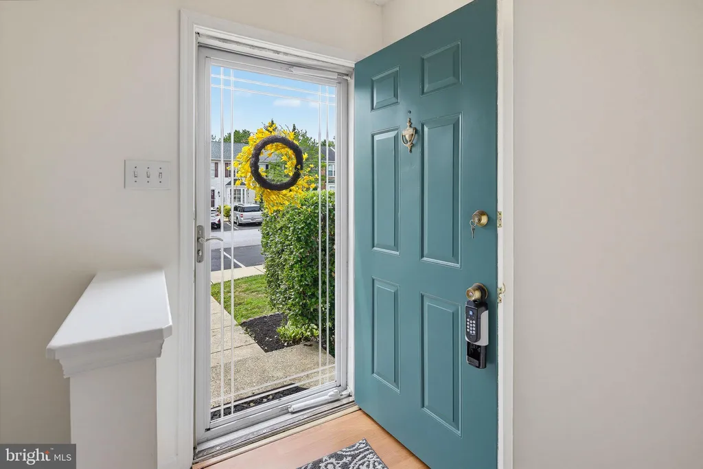 6100 Starburn Path, Columbia, MD 21045 photo 5