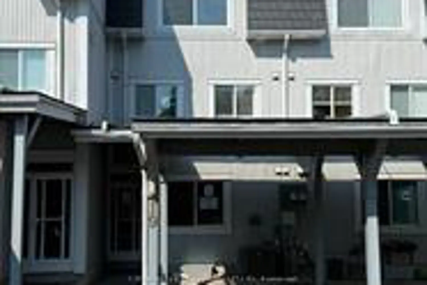 24 Laguna Parkway 19