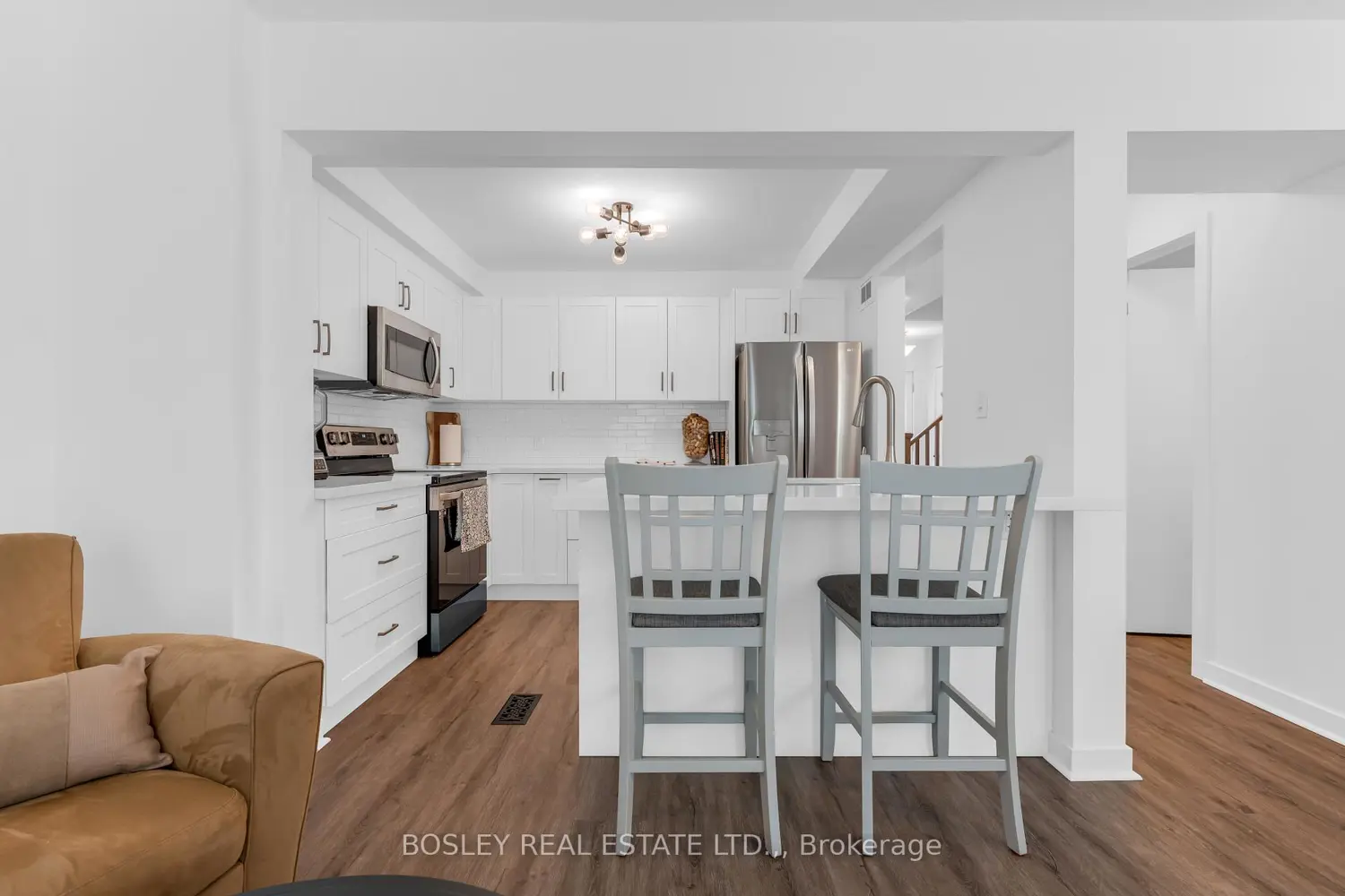 26 Chicory Crescent 3 photo 2