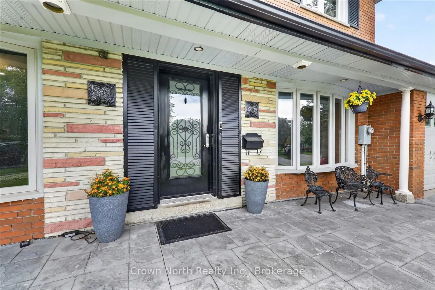 63 Portico Drive photo 4