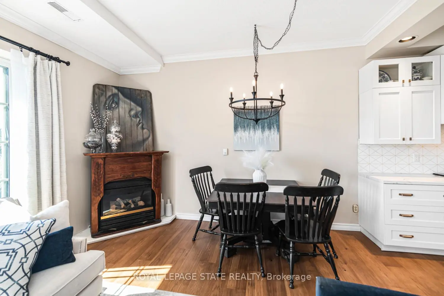 262 Dundas Street 311 photo 2