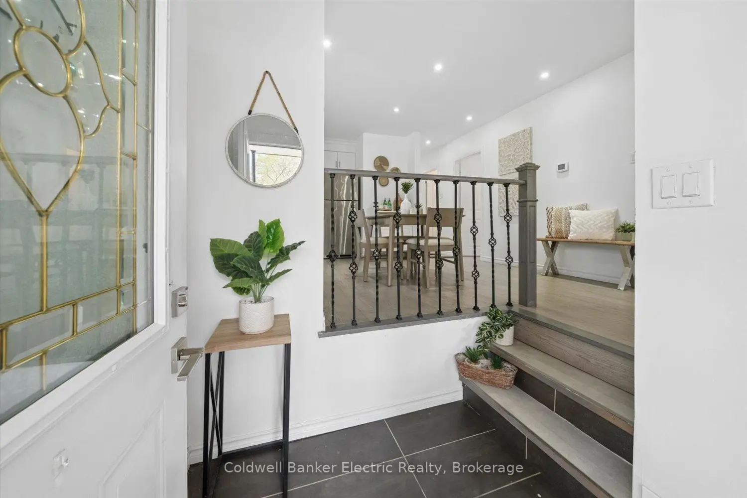 265 Sunset Boulevard