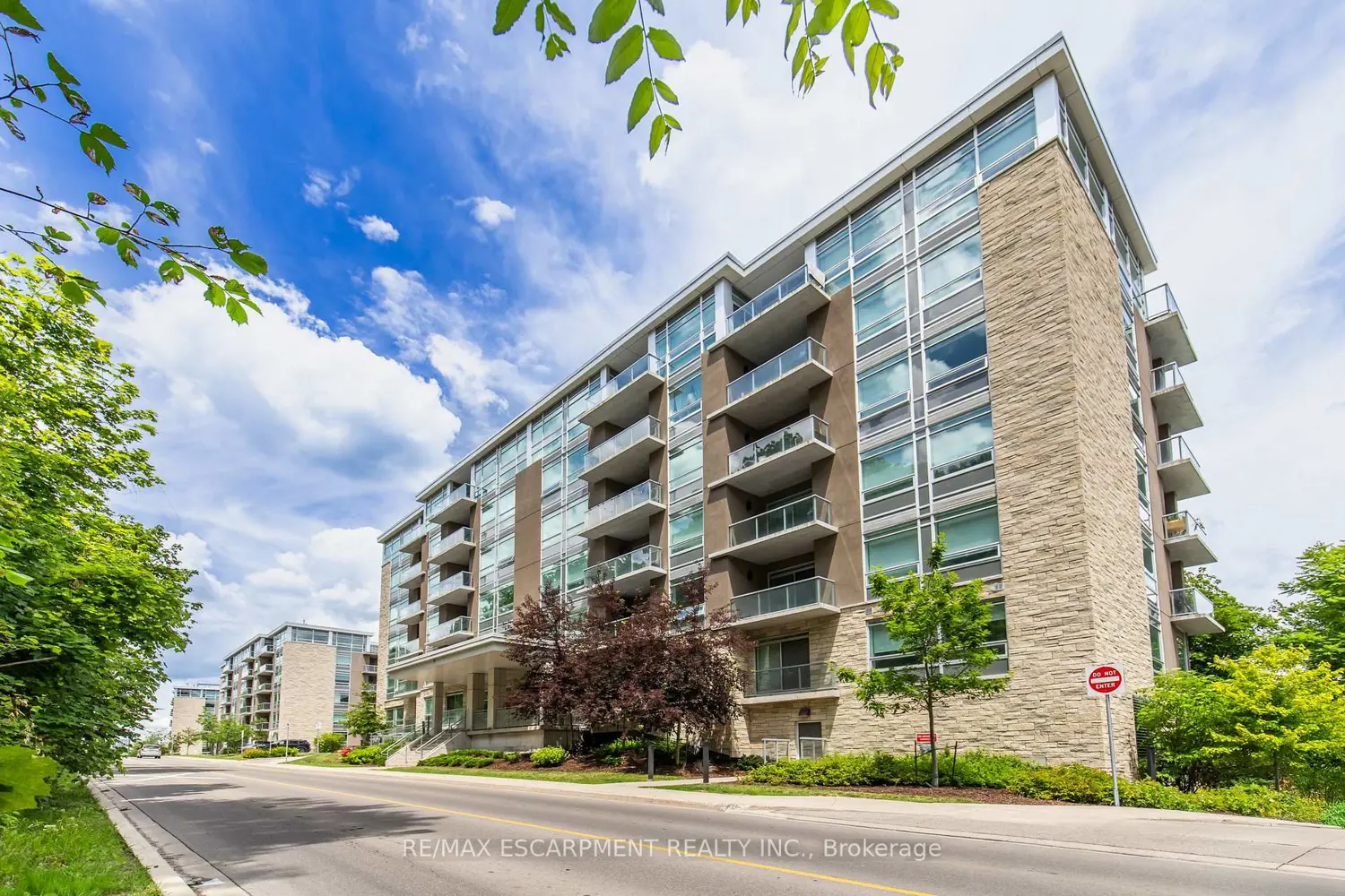 479 Charlton Avenue 506