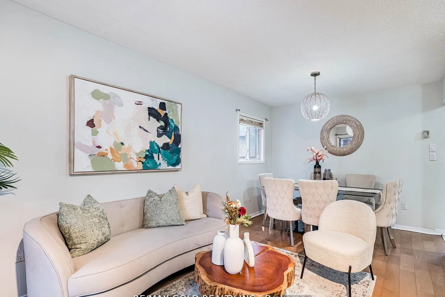 33 Fiddleneck Crescent photo 2
