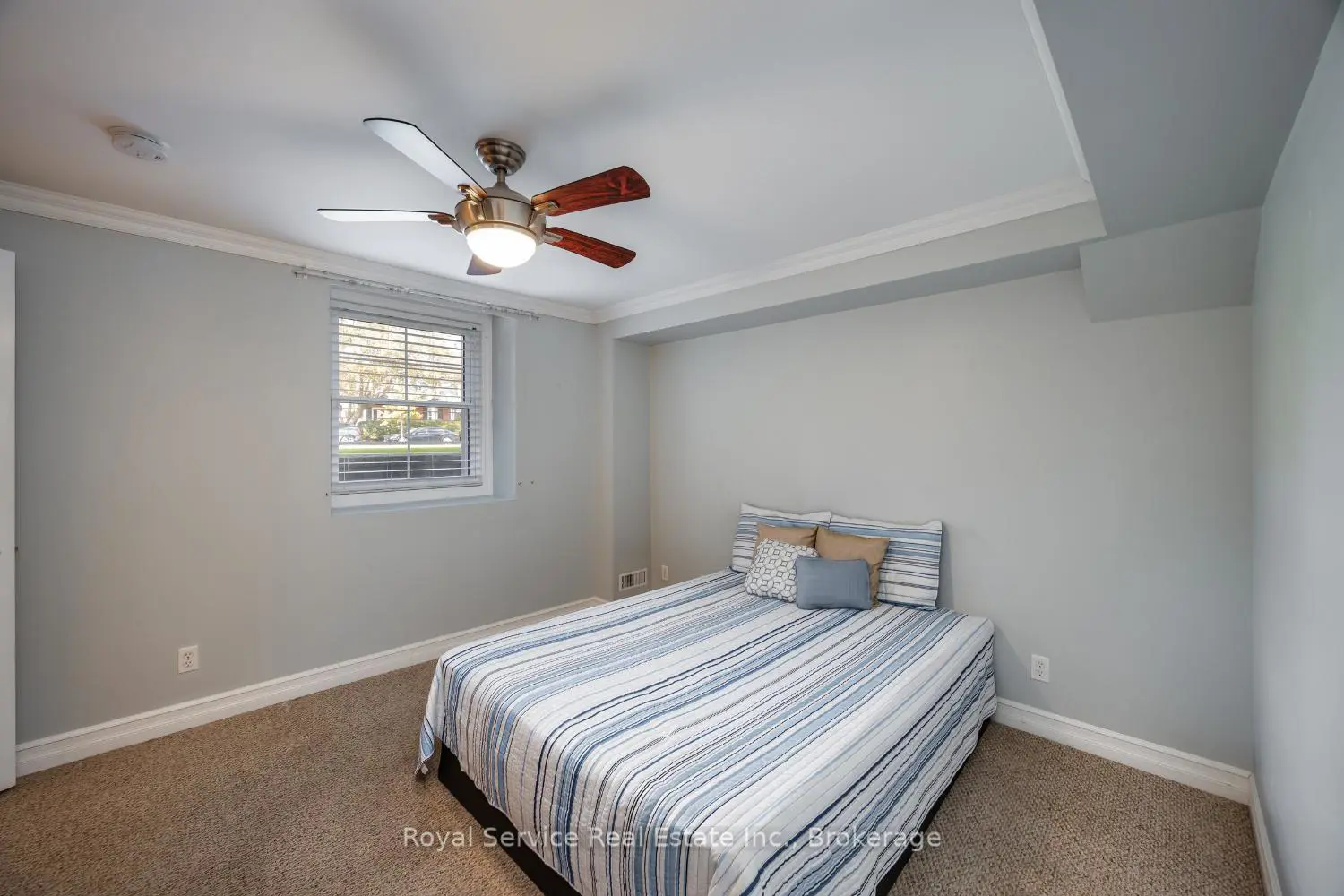 323 George Street 103 photo 5