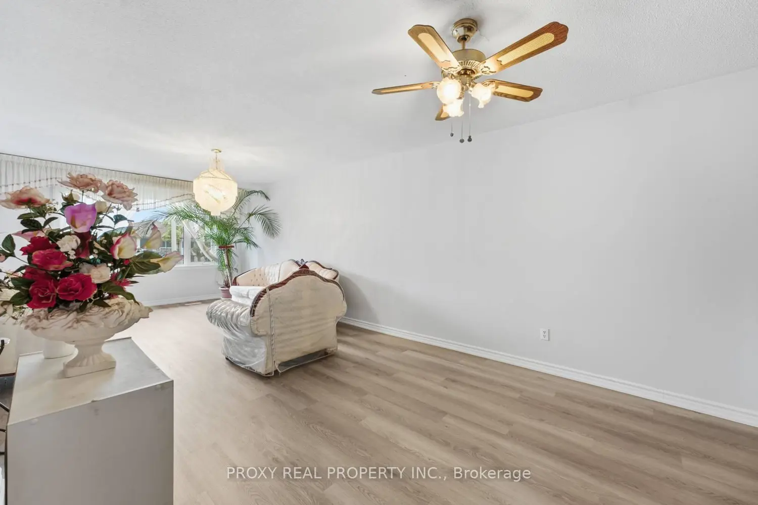 3373 Jolliffe Avenue photo 4