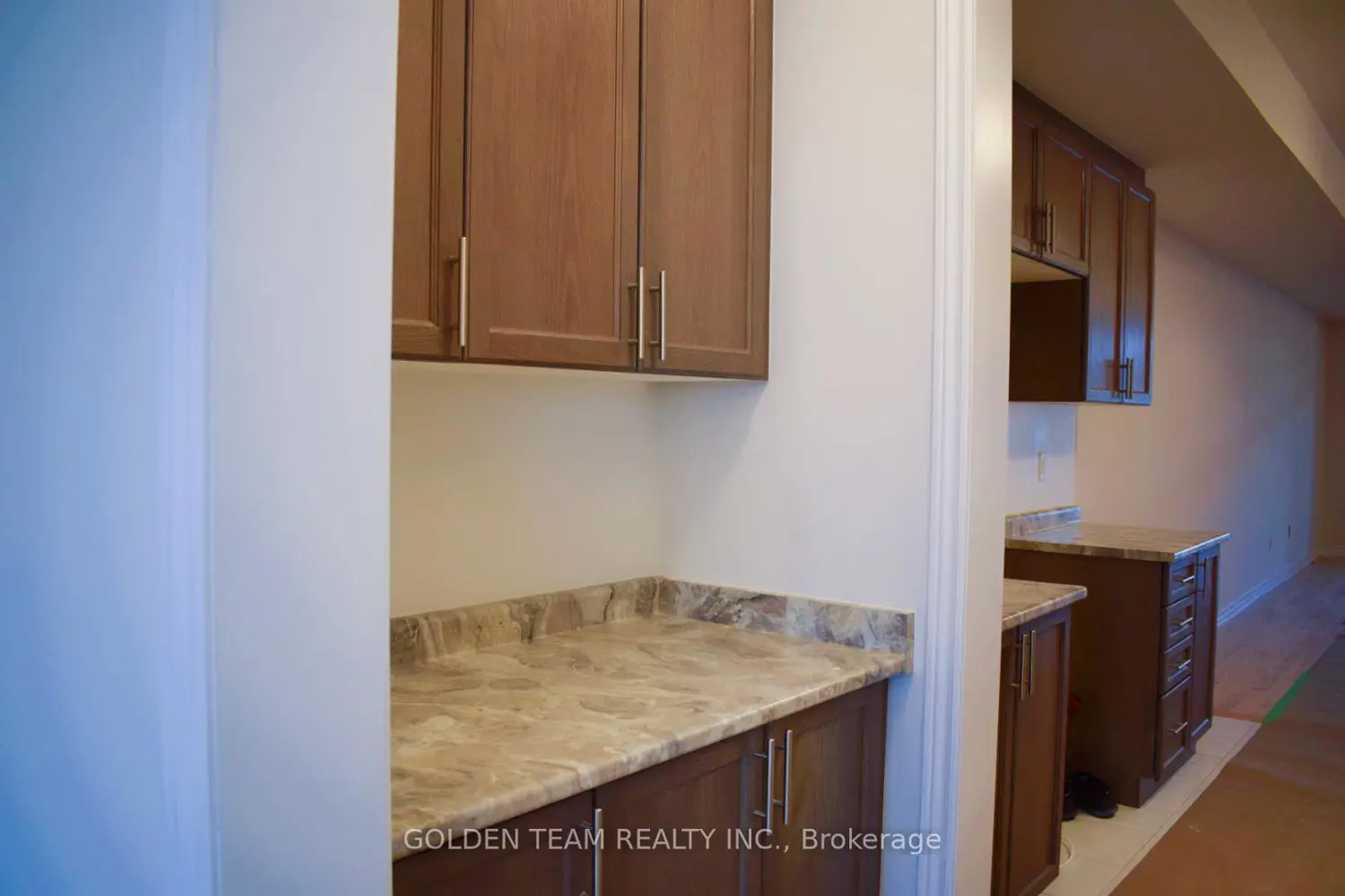 41 Luzon Avenue photo 5