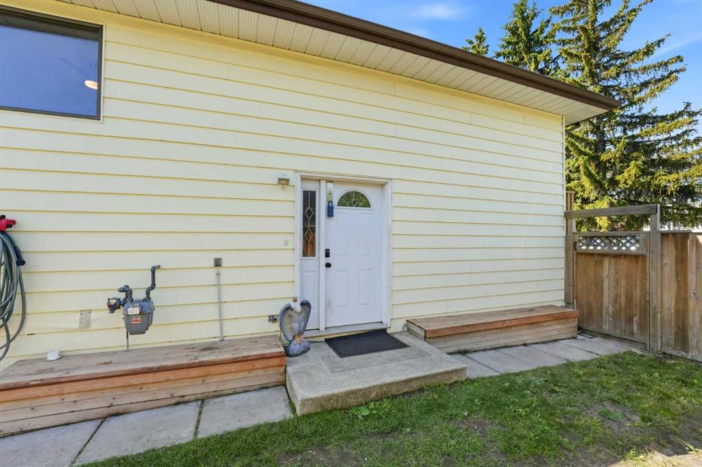 9 Griffiths Avenue, Red Deer, AB, T4P 2K6 photo 5