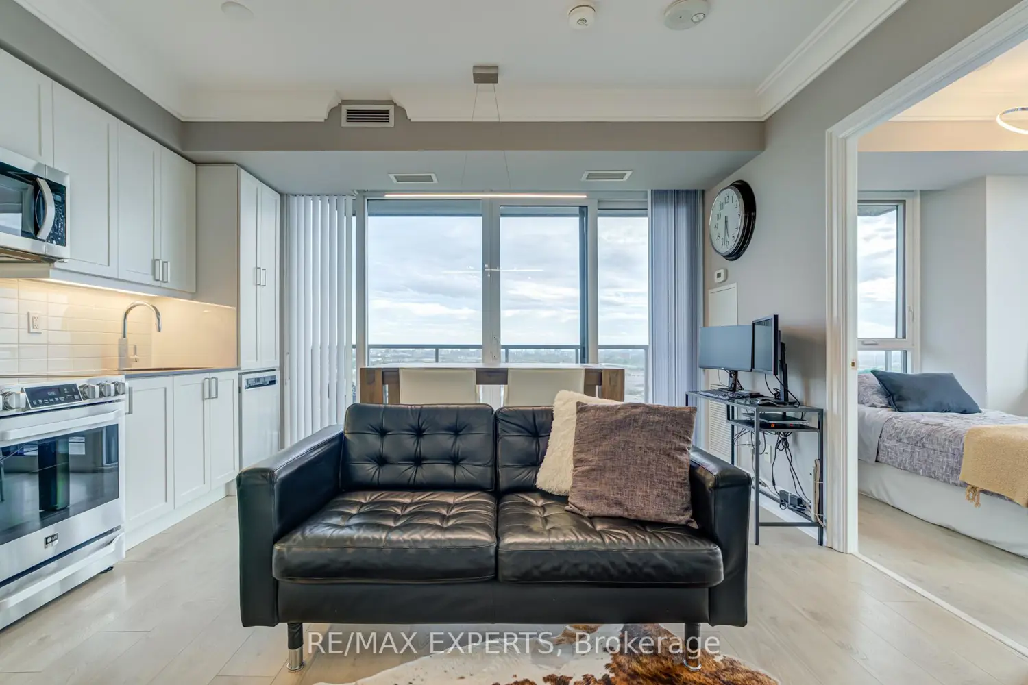 7895 Jane Street 2106 photo 5