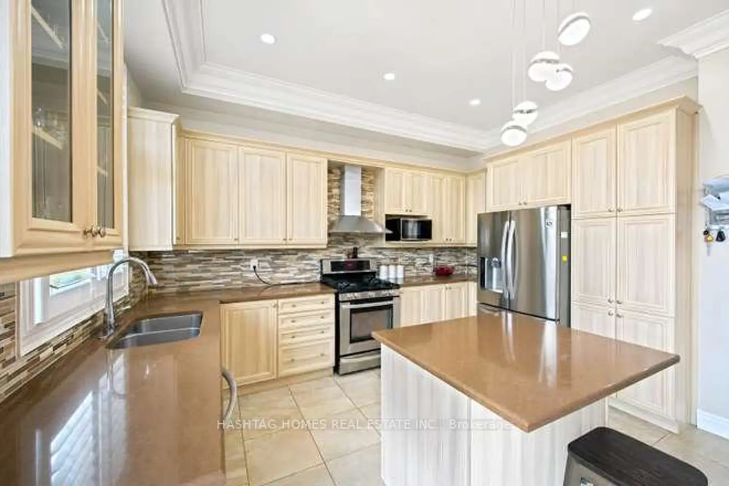 13 Ross Drive photo 5