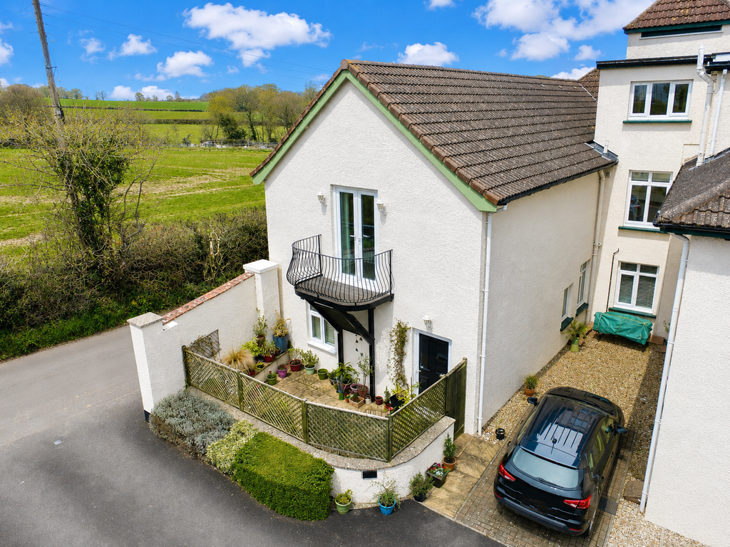 2 bed flat for saleWoodbury, Exeter EX5