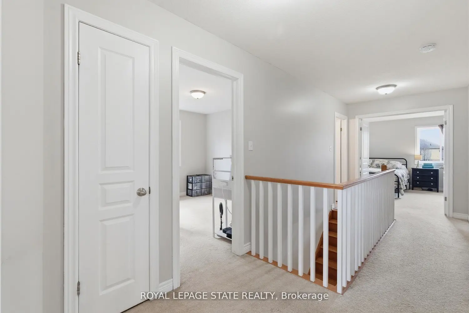 84 Duncairn Crescent photo 2