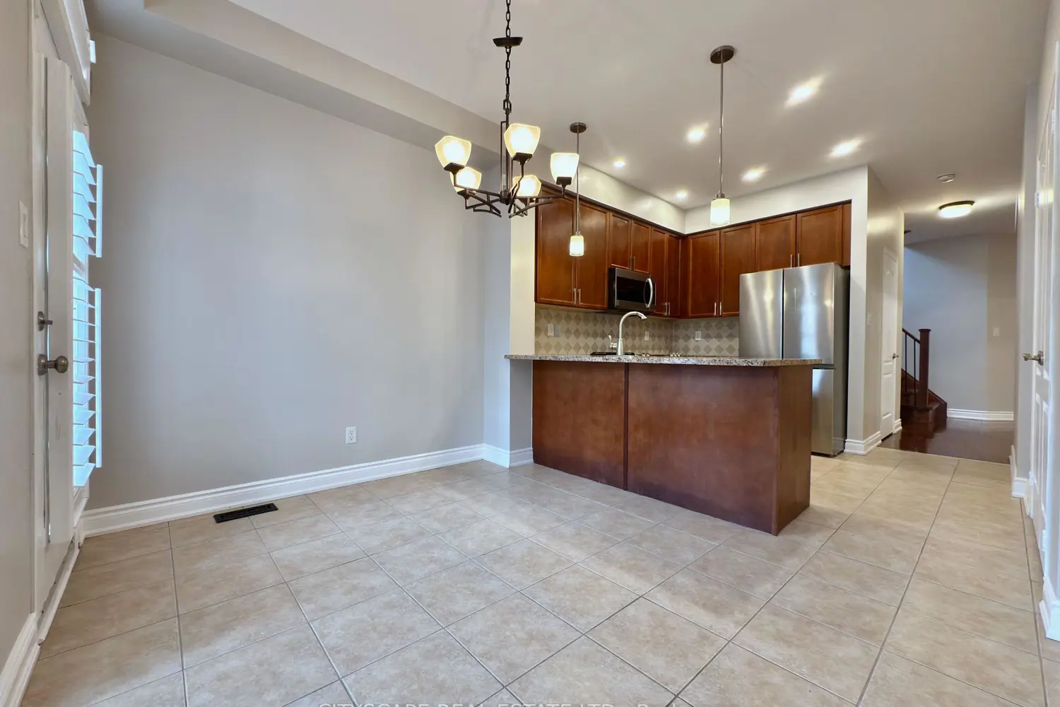 5409 Bestview Way photo 3