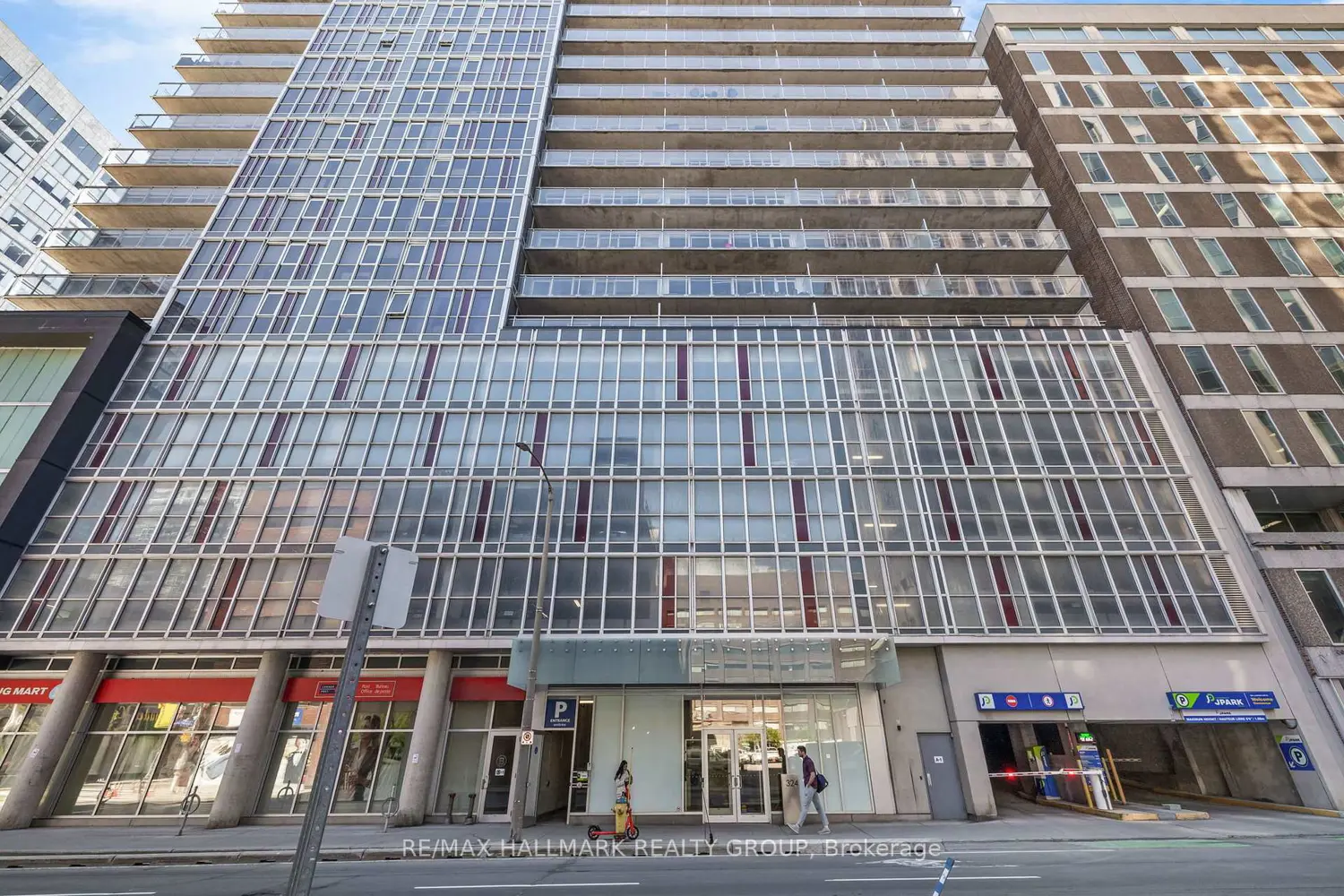 324 Laurier Avenue 1804