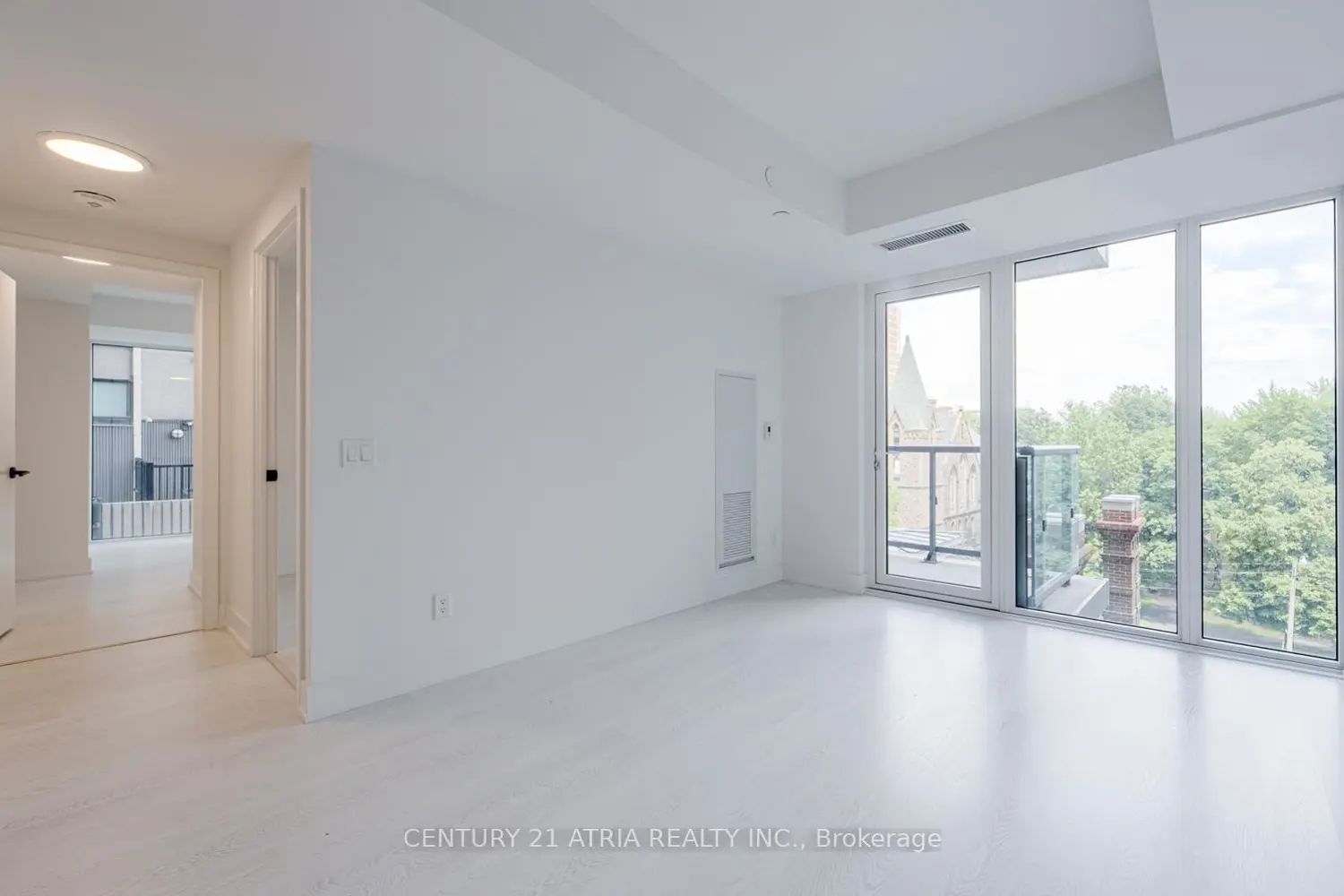 308 Jarvis Street 511 photo 2