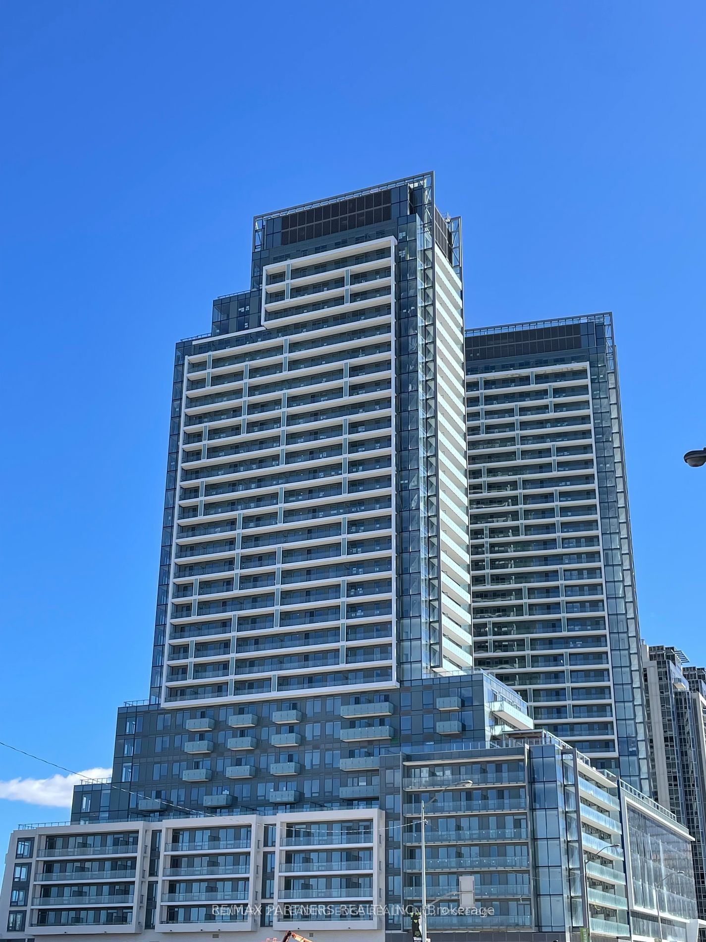 N723-7 Golden Lion Heights, Toronto, ON, M2M 0C1