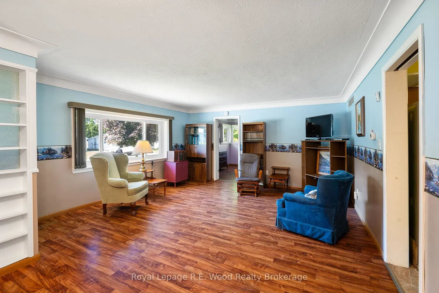 286 Walnut Street photo 4