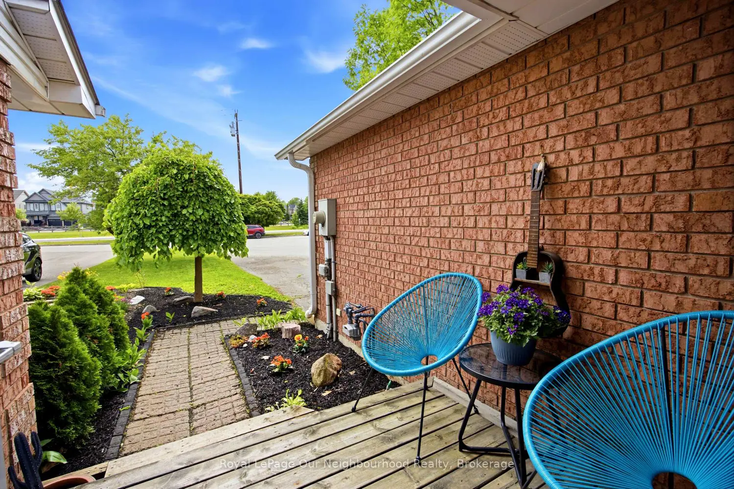 25 Hanning Court photo 2