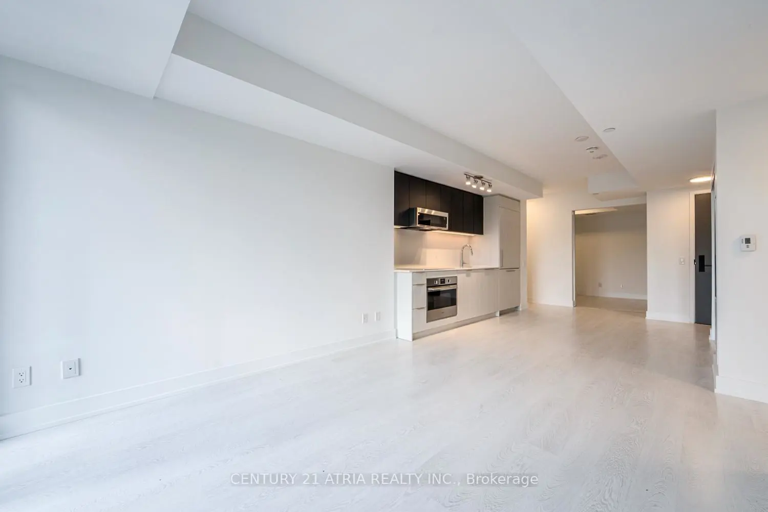 308 Jarvis Street 511 photo 5