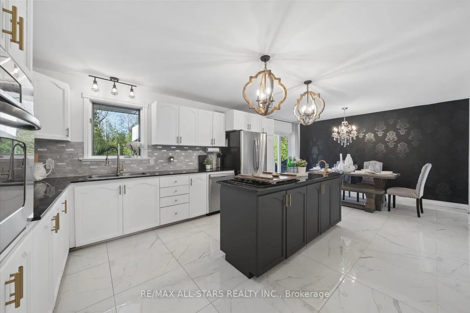 127 Pinecrest Road photo 5