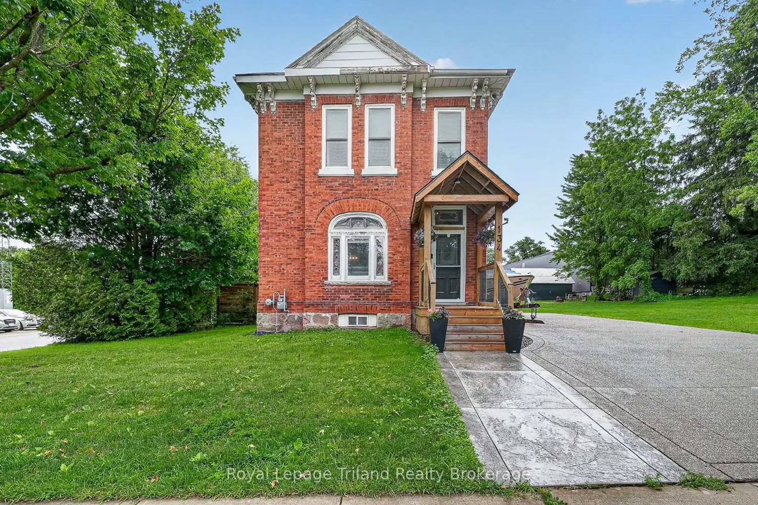 134 Elgin Street photo 2