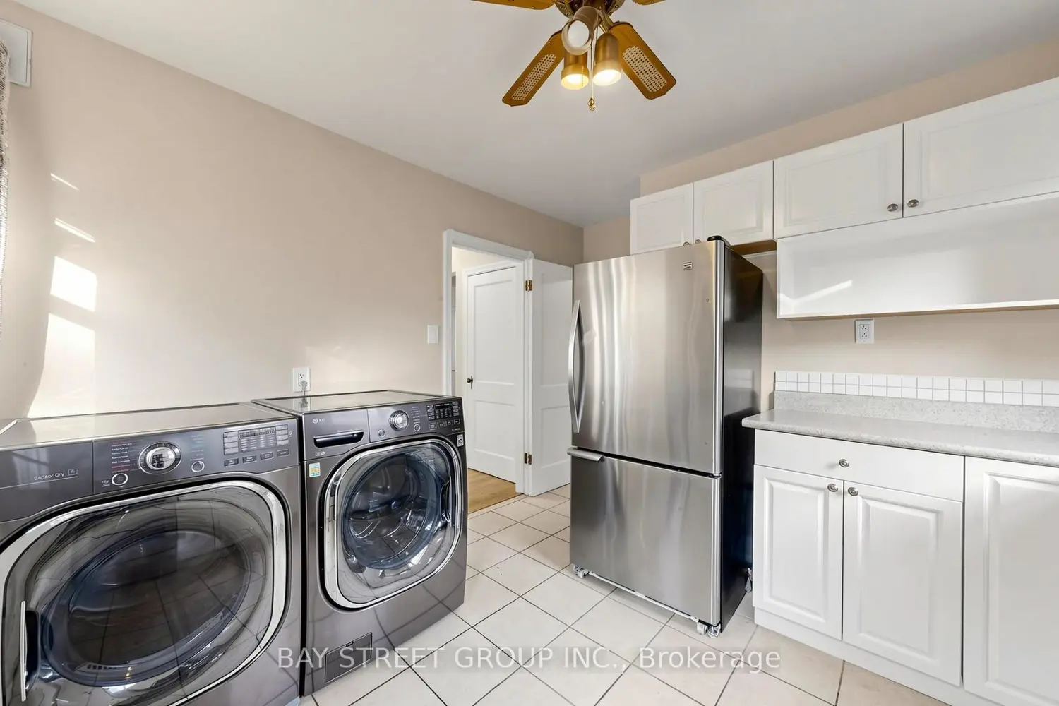 26 Innismore Crescent photo 3