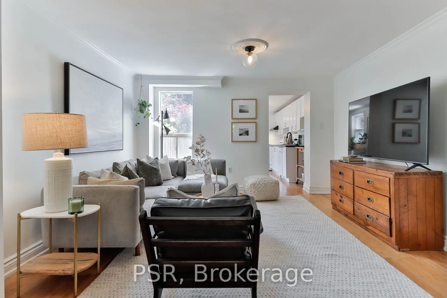 175 Maria Street photo 2