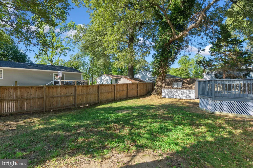 772 Duvall Highway, Pasadena, MD 21122