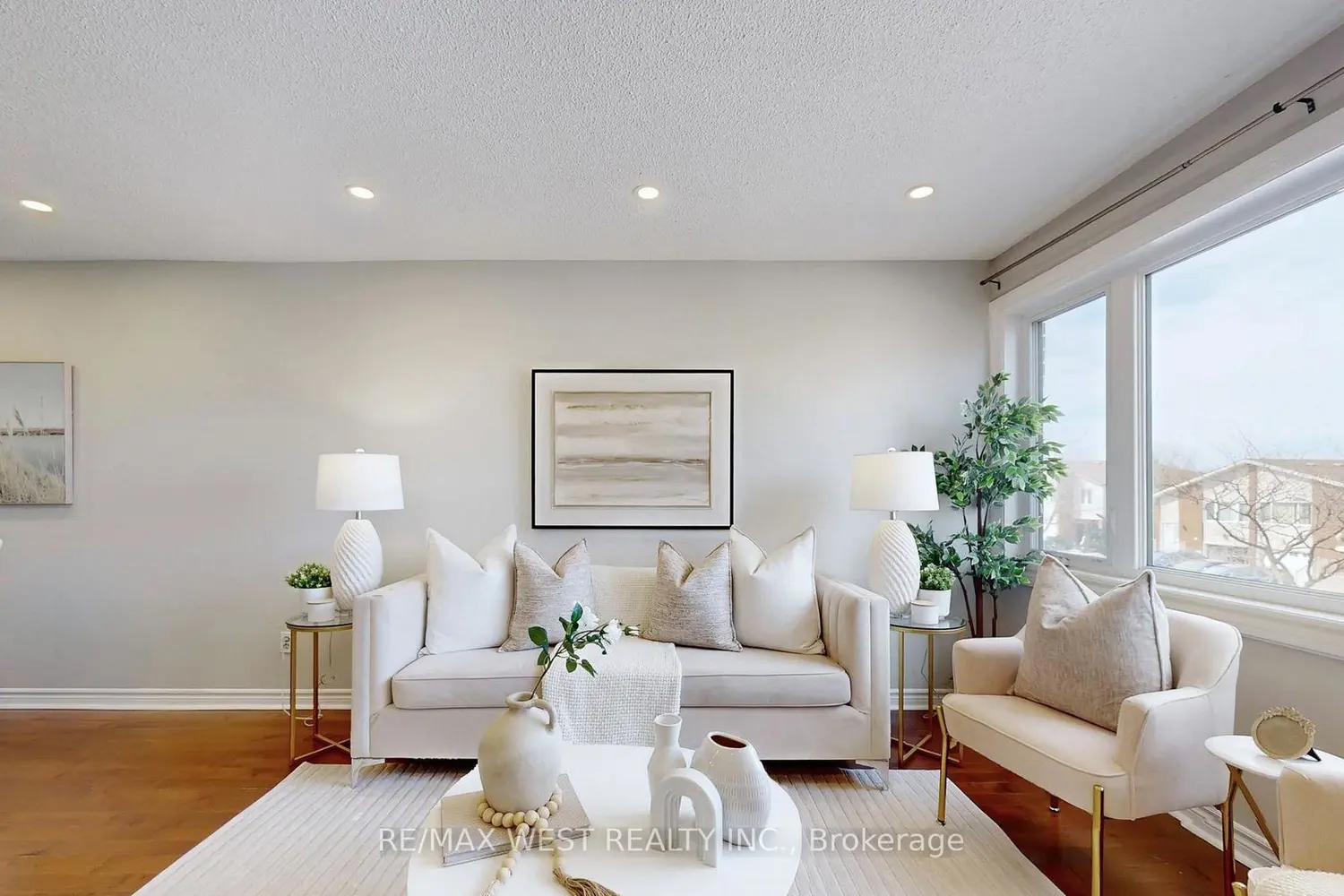 113 Kingswood Drive photo 5