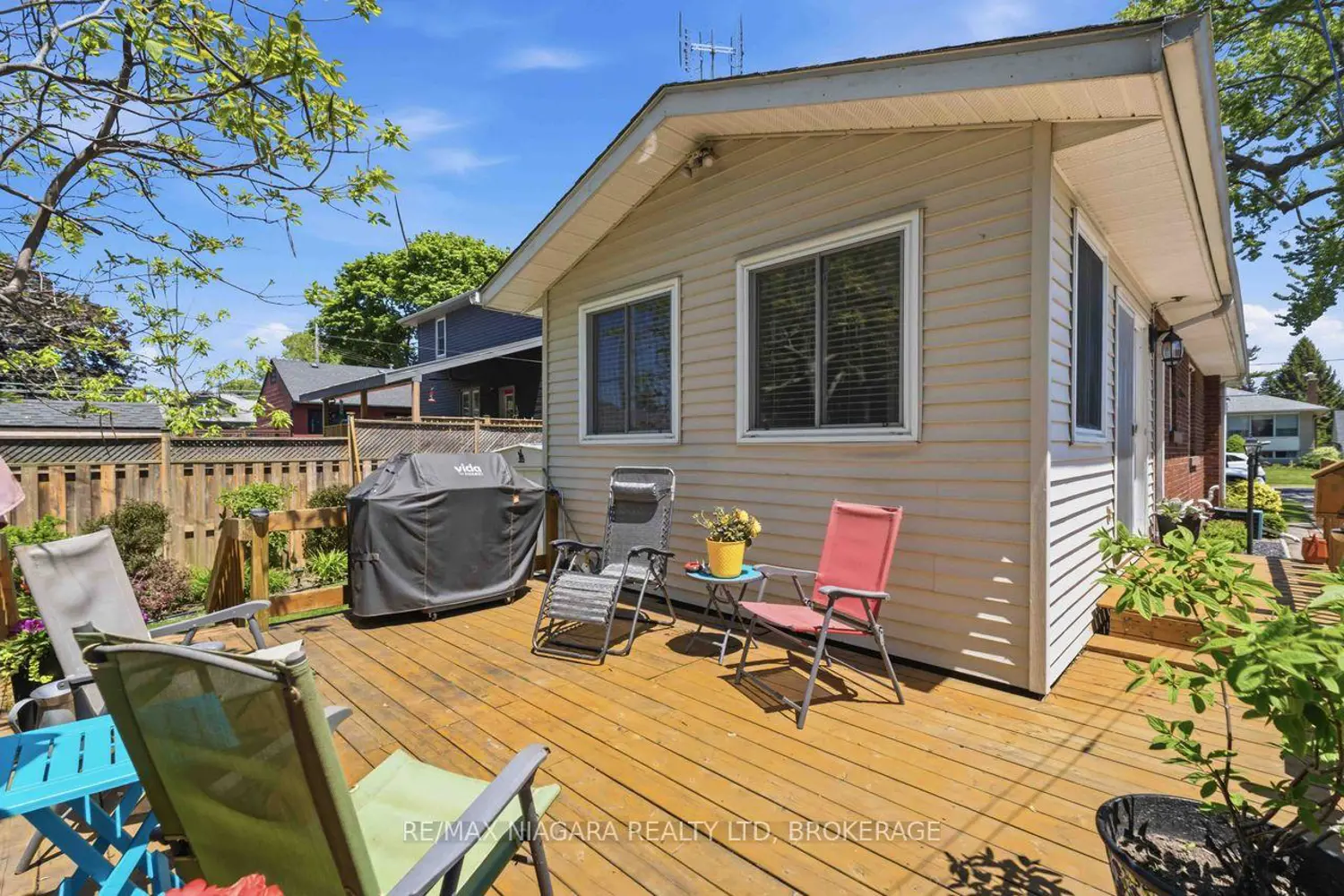 86 Clare Avenue photo 4