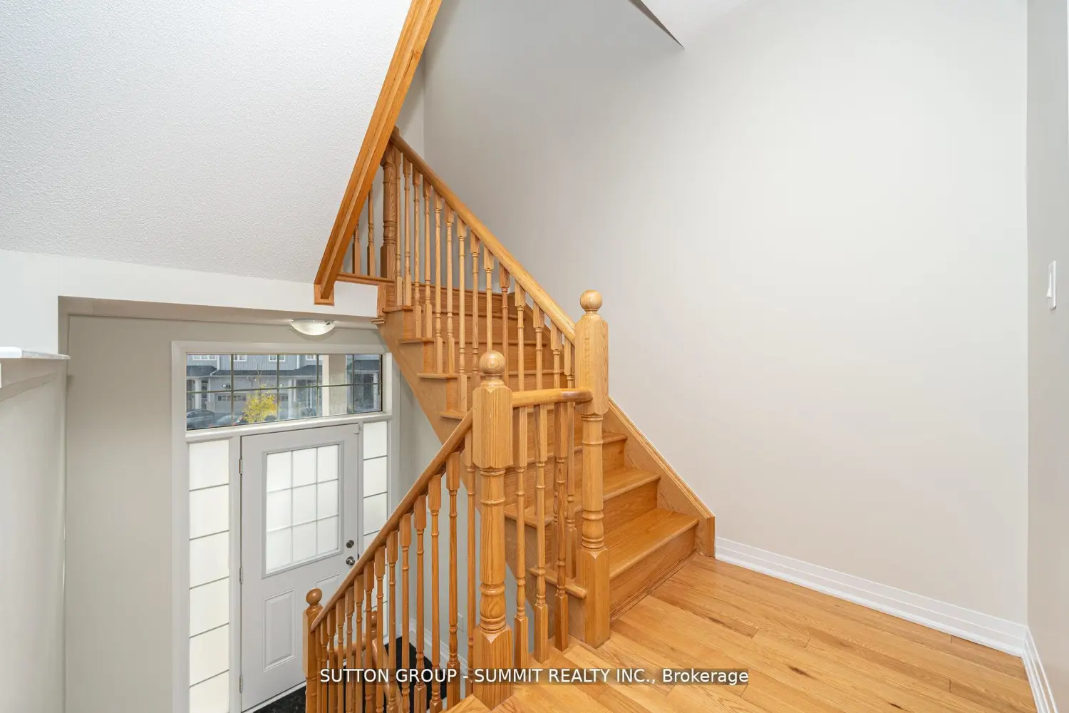 172 Parkinson Crescent 20 photo 5