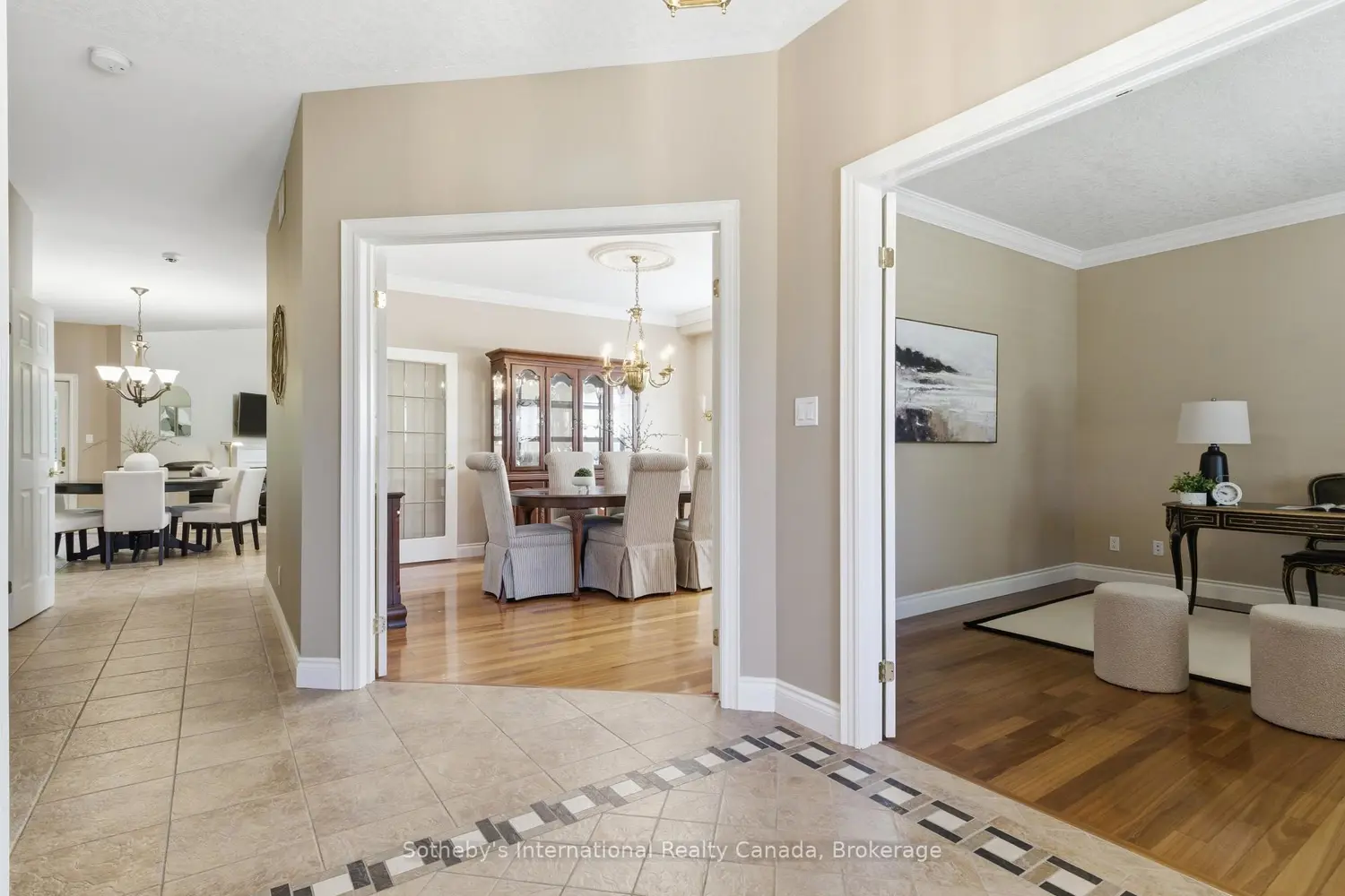 59 Templeton Drive photo 2