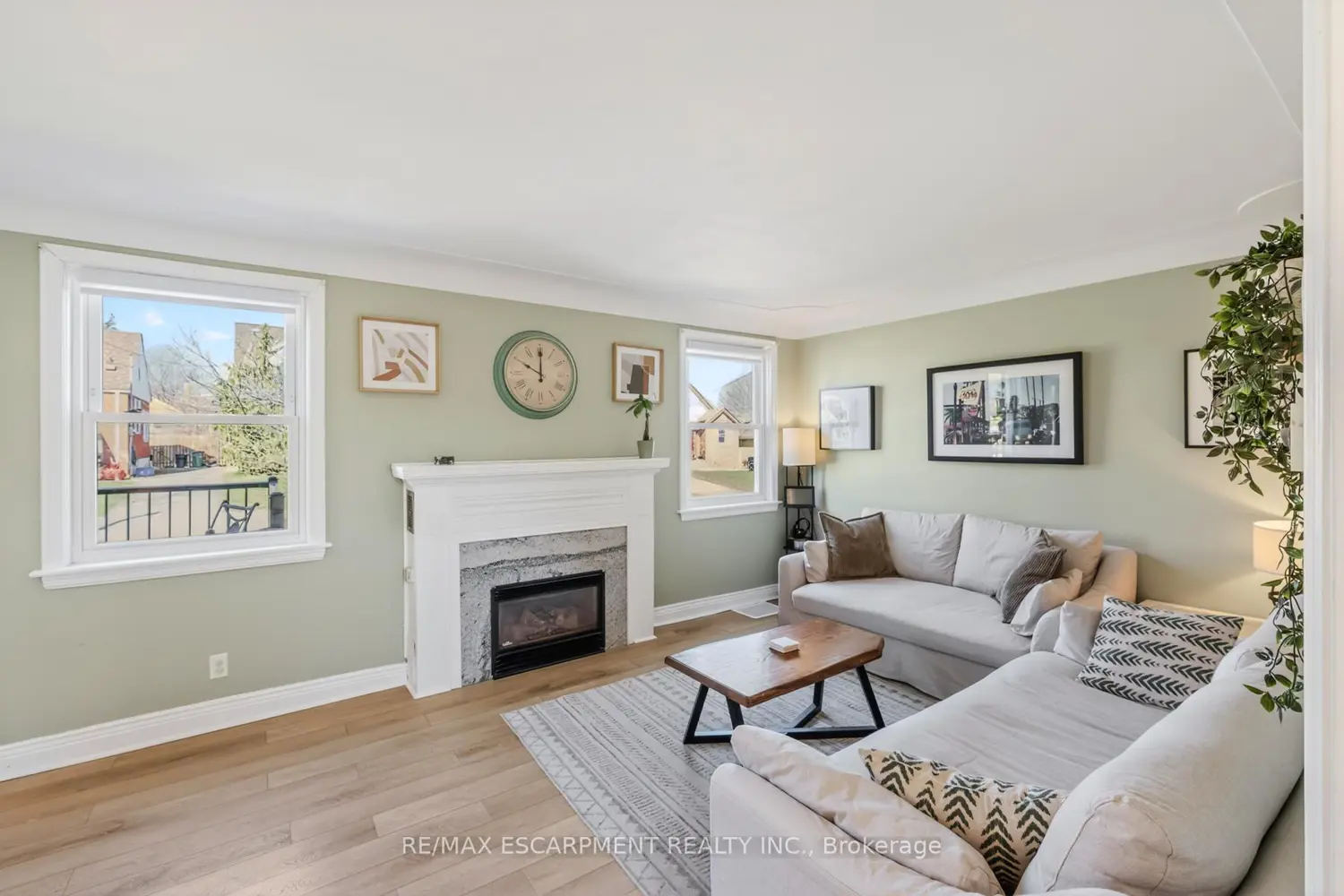 43 Woodbridge Road photo 4