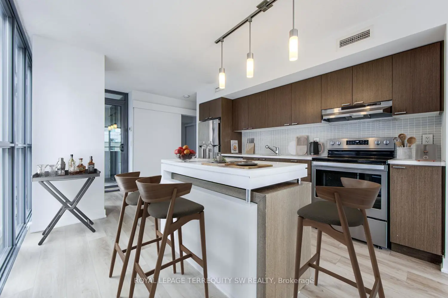 110 Charles Street 707