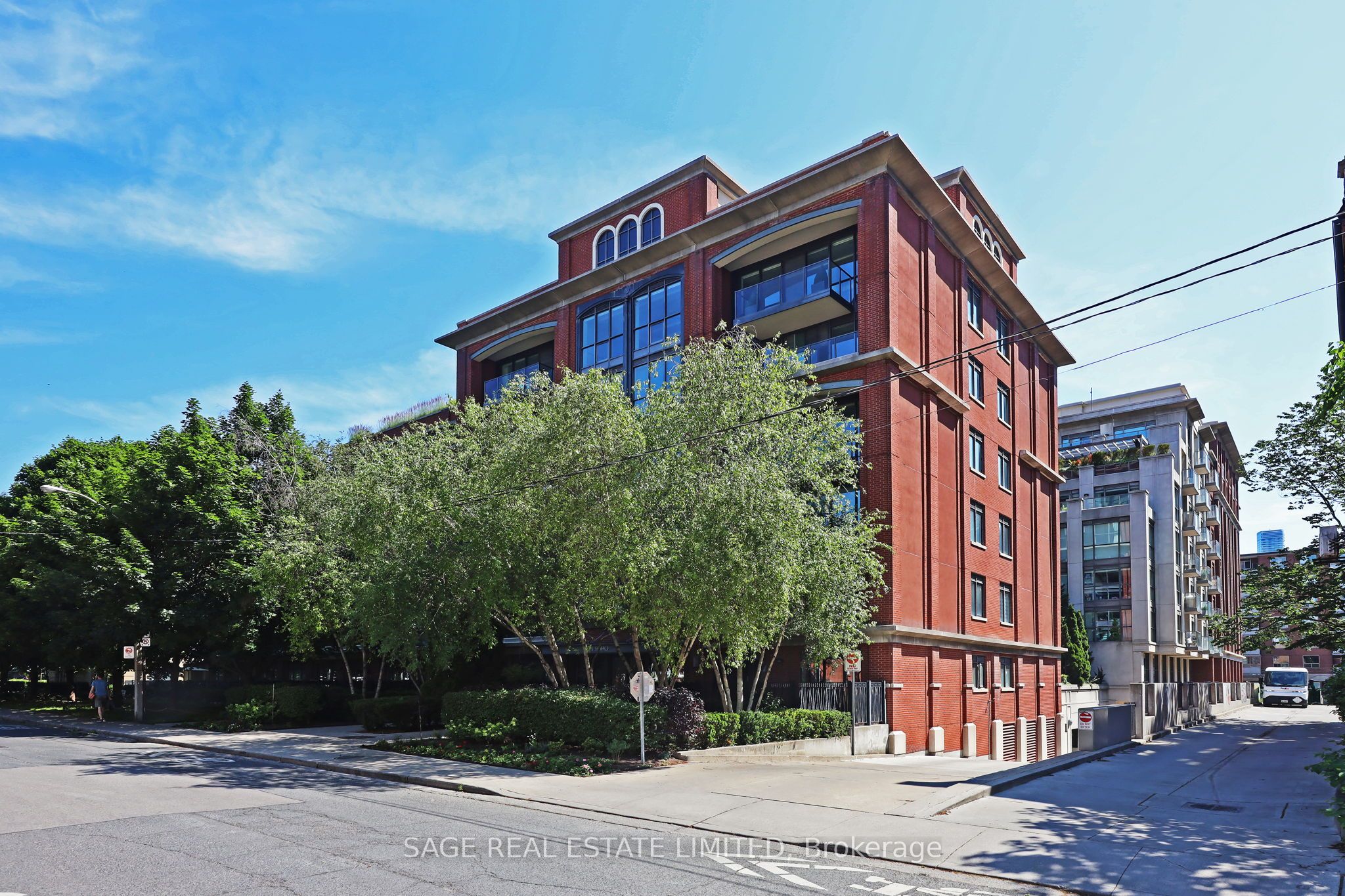 405-11 Soho Street, Toronto, ON, M5T 3L7