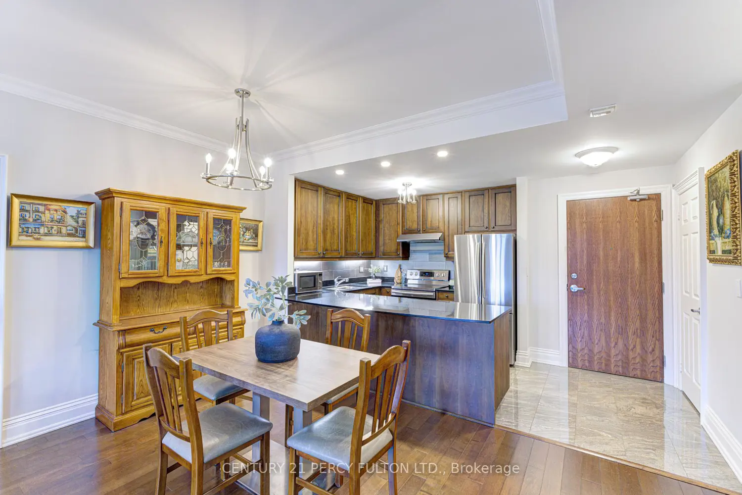 4620 Highway 7 Ph 412 photo 3