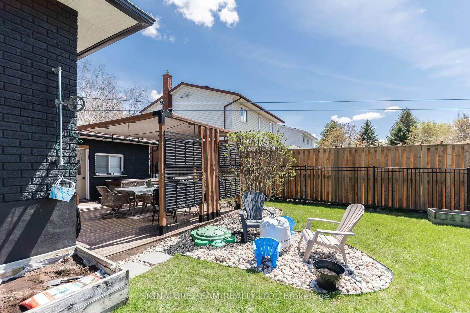130 Noik Drive photo 4