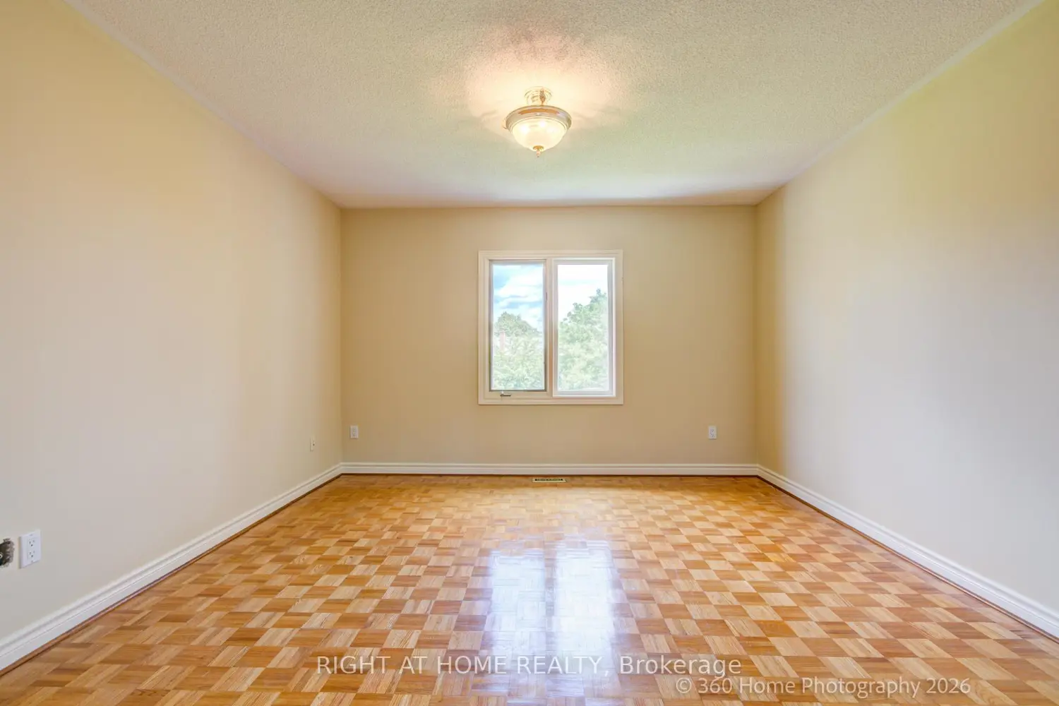 5037 Mississauga Road photo 3